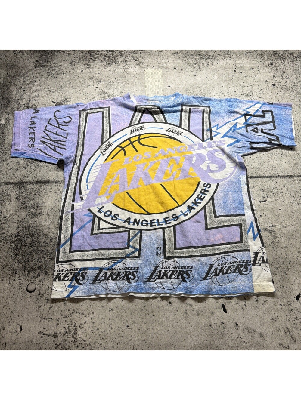 RARE Vintage 90s Los Angeles Lakers "Magic Johnson’s Shirt Single Stitch L AOP